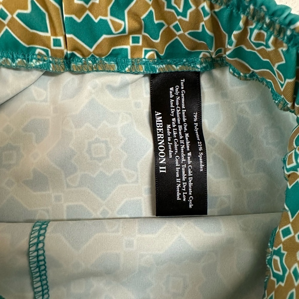 NWT AmberNoon II by Erum Ilyas SunKnit UPF 50 Wide-Leg Printed Pants Size Small - Picture 7 of 13